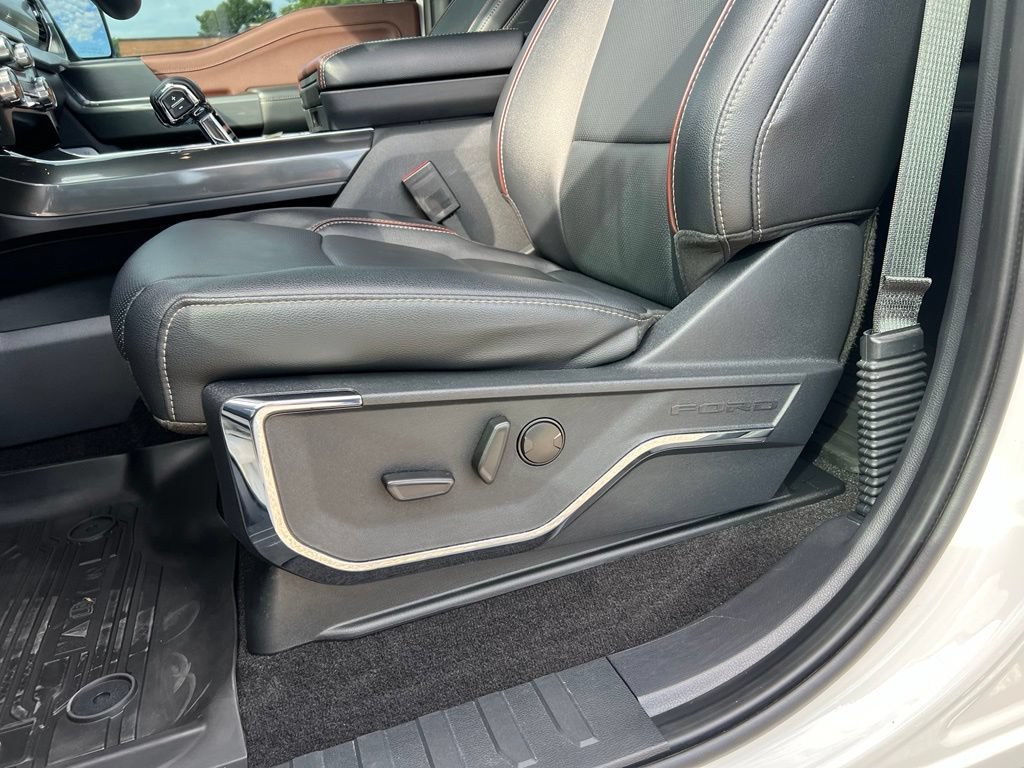Used 2023 Ford F150 Lariat AWD/4WD image 14
