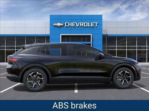 New 2026 Chevrolet Equinox EV LT image 5