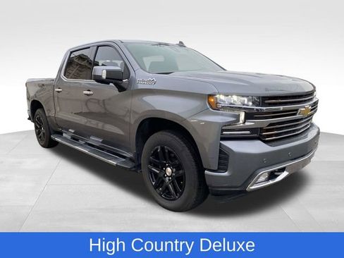 Used 2022 Chevrolet Silverado 1500 High Country w/ Technology Package image 6
