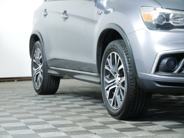 Used 2018 Mitsubishi Outlander Sport ES FWD image 2