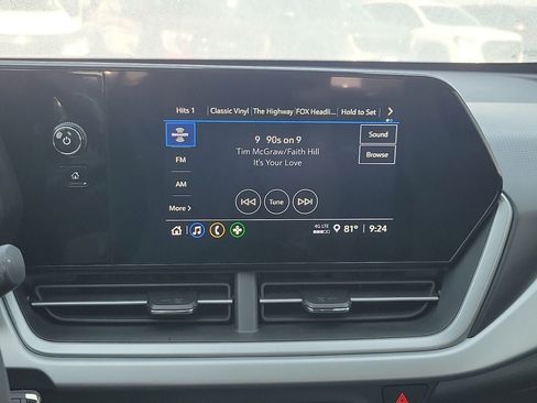 Used 2026 Chevrolet Trax LS w/ LS Convenience Package FWD image 15