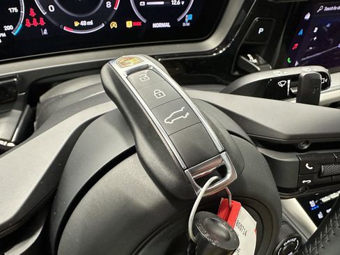 New 2026 Porsche Cayenne S image 48