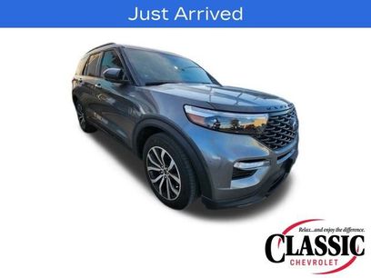Used 2023 Ford Explorer ST-Line w/ Class IV Trailer Tow Package