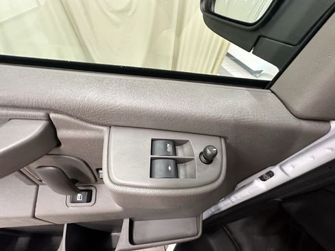 Used 2025 GMC Savana 2500 w/ Driver Convenience Package RWD image 21