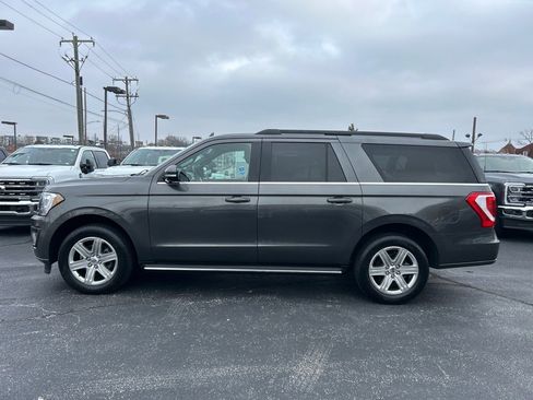 Used 2021 Ford Expedition Max XLT image 4