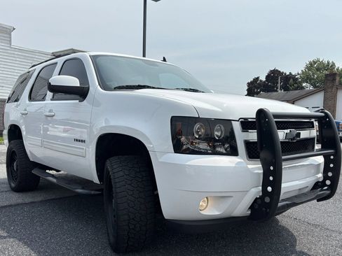 Used 2014 Chevrolet Tahoe LT w/ Luxury Package AWD/4WD image 3