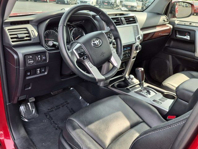 Used 2023 Toyota 4Runner Limited AWD/4WD image 4