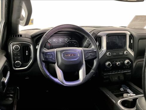 Used 2021 GMC Sierra 1500 SLT AWD/4WD image 3