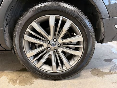 Used 2018 Ford Explorer Platinum AWD/4WD image 19