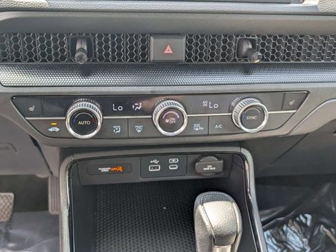 Certified 2023 Honda CR-V EX image 23