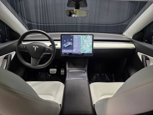 Used 2022 Tesla Model Y Performance AWD/4WD image 20