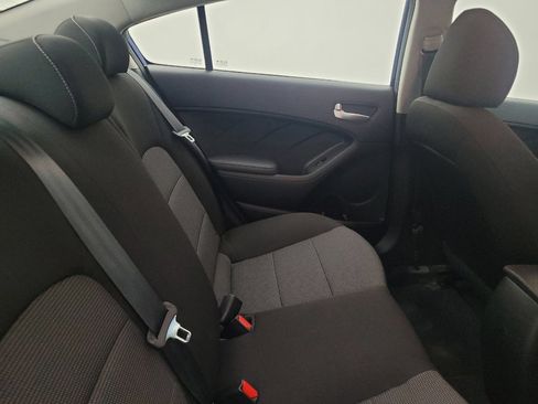 Used 2018 Kia Forte LX FWD image 19