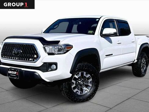 Certified 2018 Toyota Tacoma TRD Off-Road w/ Technology Package image 1