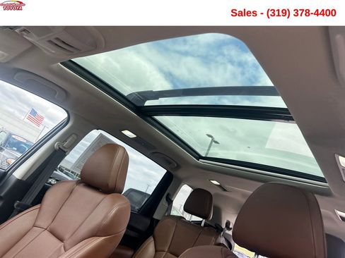 Used 2024 Subaru Ascent Touring w/ Popular Package #2 AWD/4WD image 18