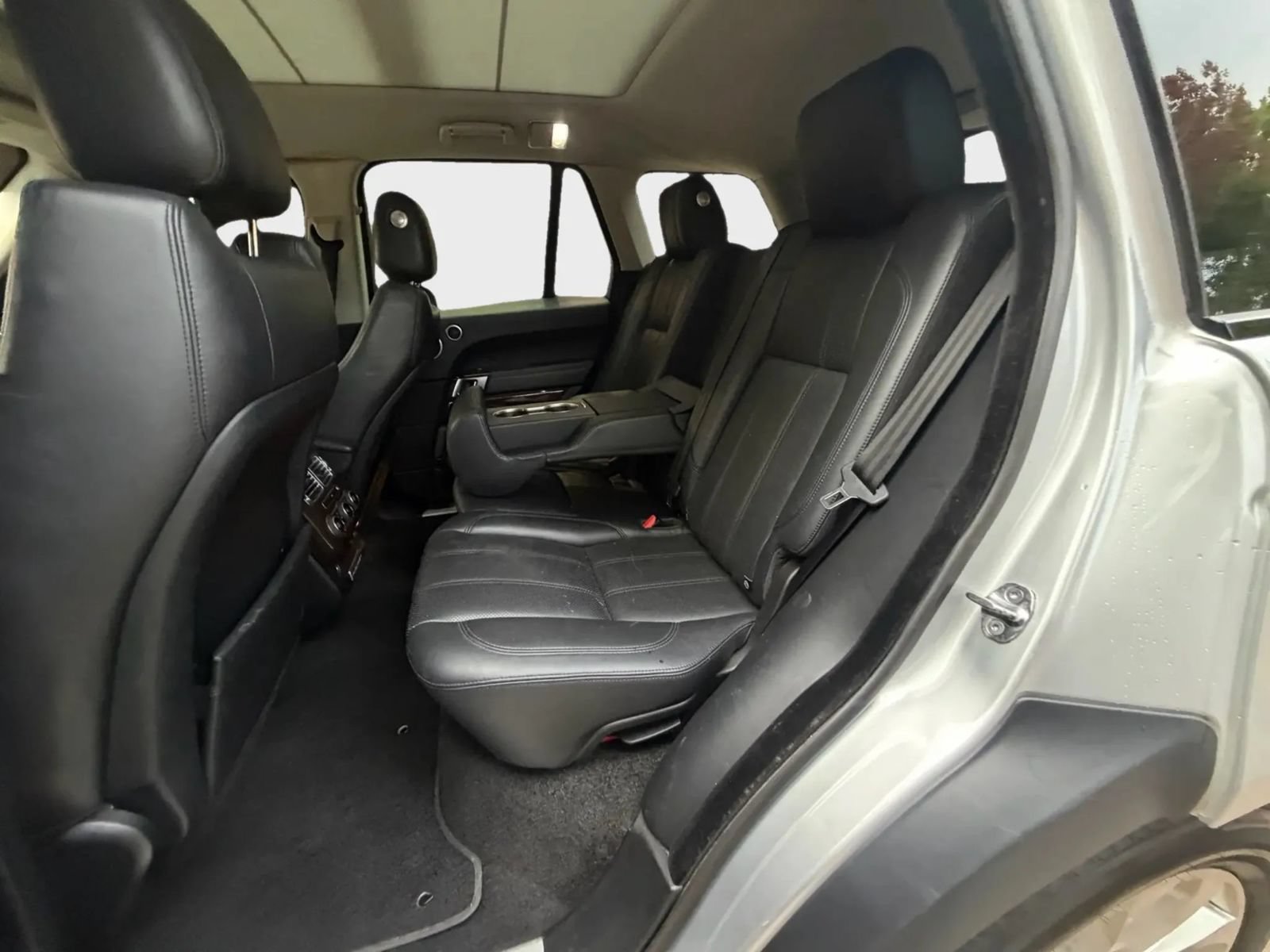 Used 2014 Land Rover Range Rover HSE AWD/4WD image 17