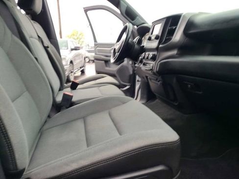 Used 2022 RAM 1500 Big Horn AWD/4WD image 17