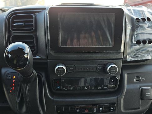 Used 2025 RAM ProMaster 3500 w/ Safety Group image 9