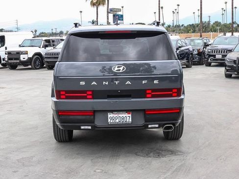 Used 2025 Hyundai Santa Fe SEL FWD image 8