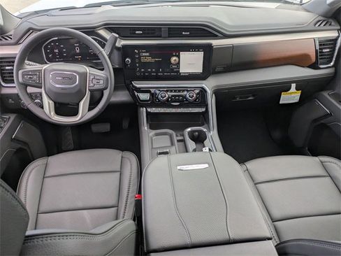 New 2026 GMC Sierra 3500 Denali w/ Denali Reserve Package image 14