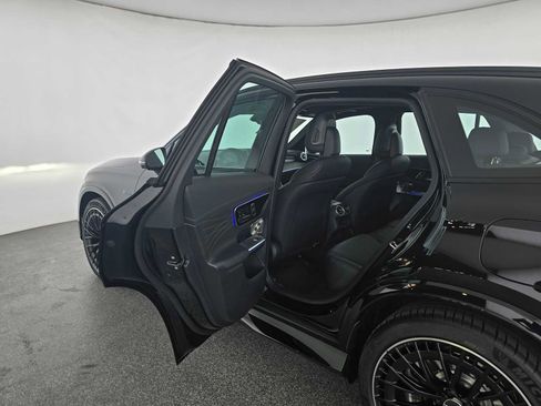 New 2025 Mercedes-Benz GLC 63 AMG S image 16