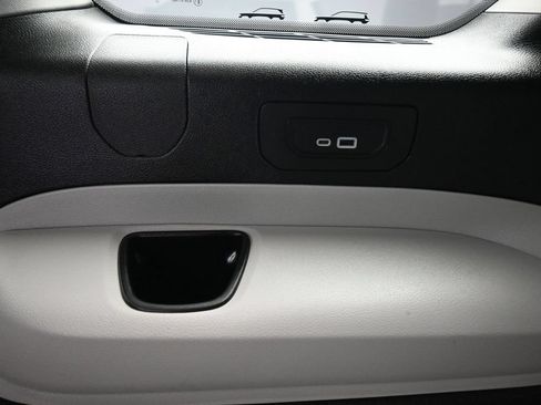 Used 2021 Jeep Grand Cherokee L Overland w/ MOPAR Finishing Package AWD/4WD image 45