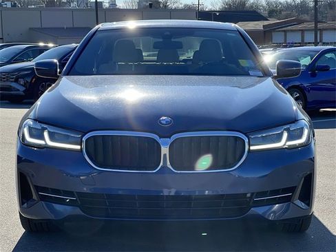 Used 2022 BMW 540i w/ Premium Package image 42