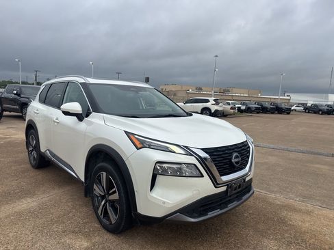 Certified 2023 Nissan Rogue SL w/ SL Premium Package image 1