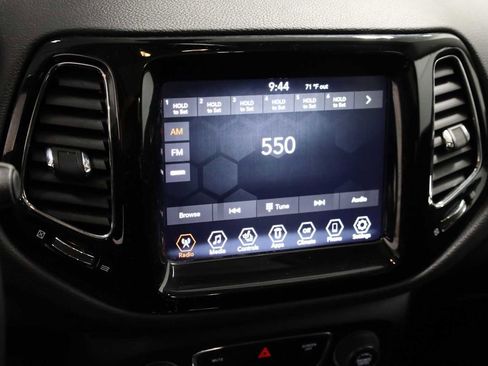 Used 2019 Jeep Compass Limited w/ Safety & Security Group AWD/4WD image 30