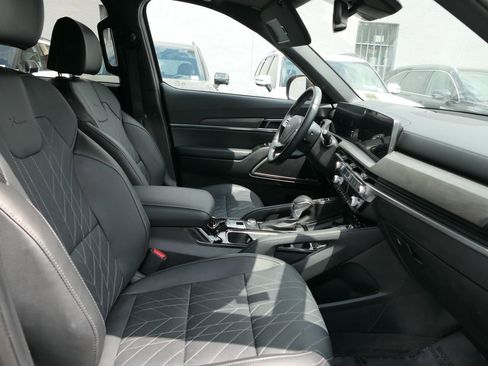 Used 2024 Kia Telluride EX X-Line AWD/4WD image 27