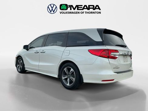 Used 2018 Honda Odyssey Touring image 3
