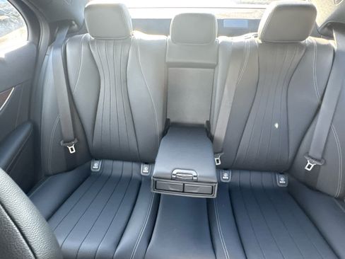 Used 2017 Mercedes-Benz E 300 image 25