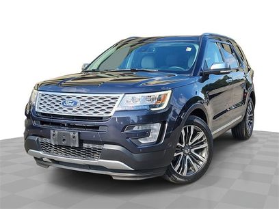 Used 2017 Ford Explorer Platinum