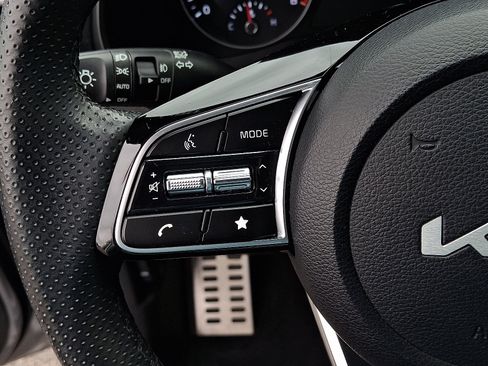 Used 2023 Kia Forte GT-Line w/ GT-Line Premium Package image 22