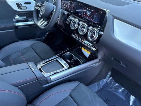 New 2026 Mercedes-Benz GLA 35 AMG 4MATIC image 27