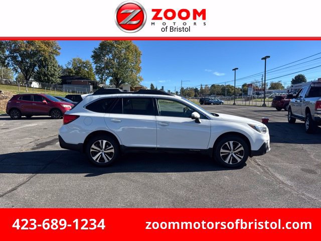 Used 2018 Subaru Outback 2.5i Limited AWD/4WD image 1