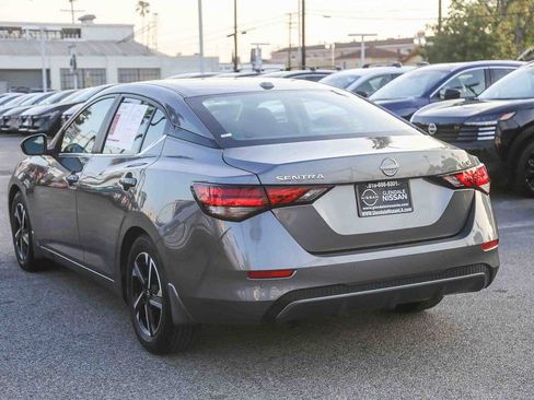 Used 2024 Nissan Sentra SV image 6