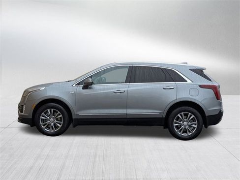 Certified 2023 Cadillac XT5 Premium Luxury w/ LPO, Floor Liner Package image 8