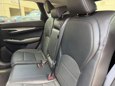 Used 2022 INFINITI QX50 Luxe FWD image 13