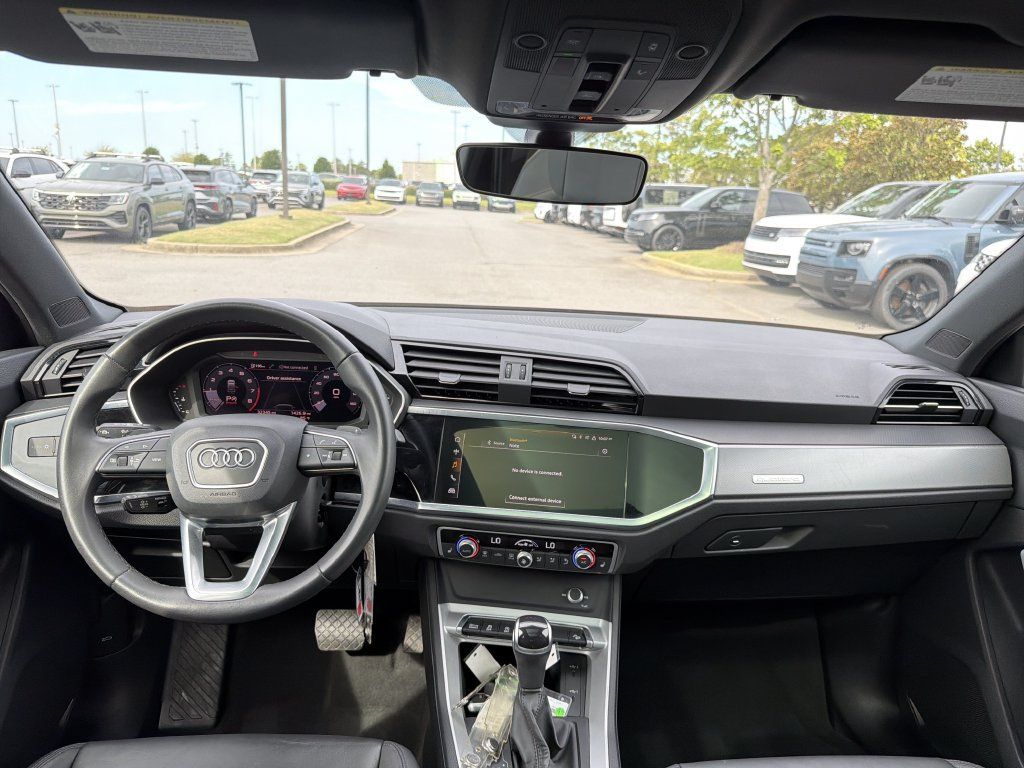 Used 2025 Audi Q3 2.0T Premium AWD/4WD image 20