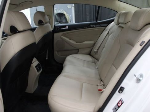 Used 2016 Kia Cadenza image 20