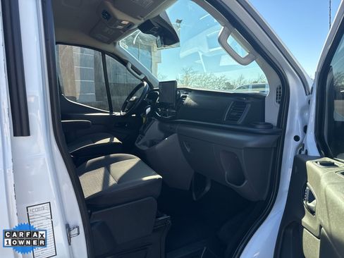 Used 2023 Ford Transit 350 XLT image 22