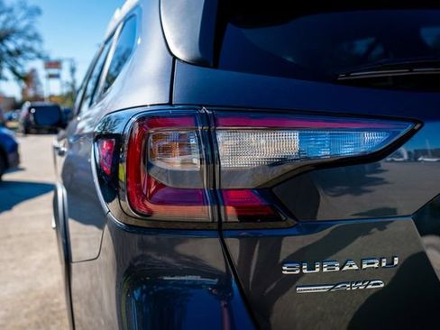 Certified 2025 Subaru Outback Premium image 16