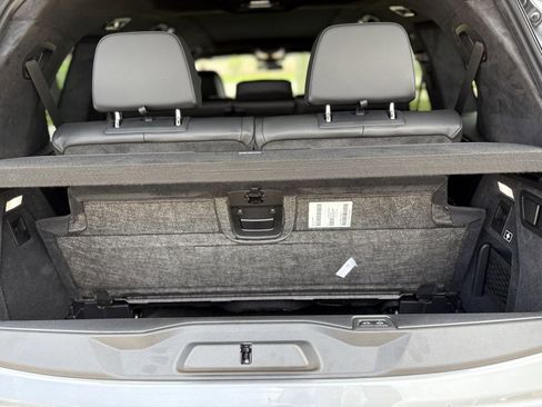 Used 2026 BMW X7 xDrive40i w/ M Sport Package image 29