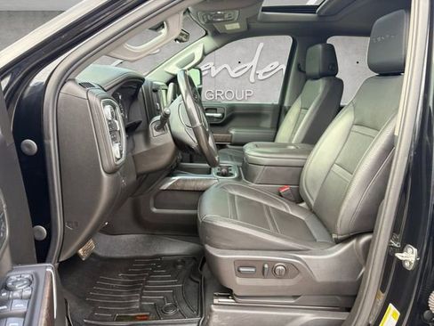 Used 2022 GMC Sierra 3500 Denali w/ Denali Ultimate Package image 19