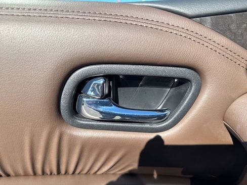 Used 2024 Nissan Armada Platinum w/ Captain's Chairs Package image 12