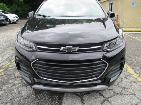 Used 2019 Chevrolet Trax LS FWD image 22