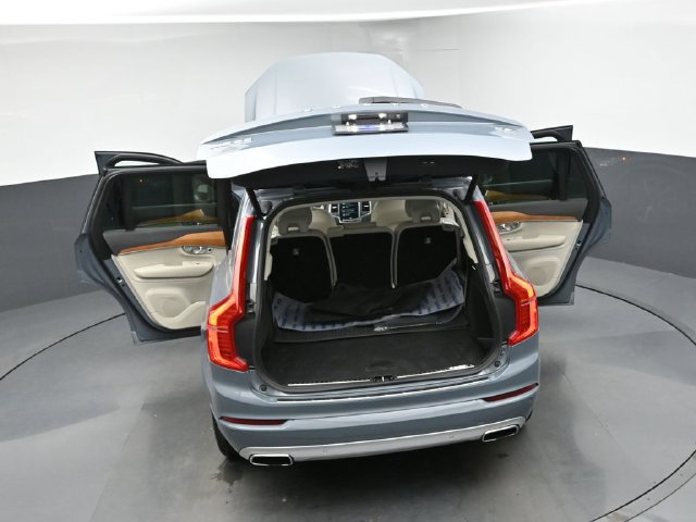 Used 2021 Volvo XC90 T6 Momentum w/ Climate Package AWD/4WD image 48