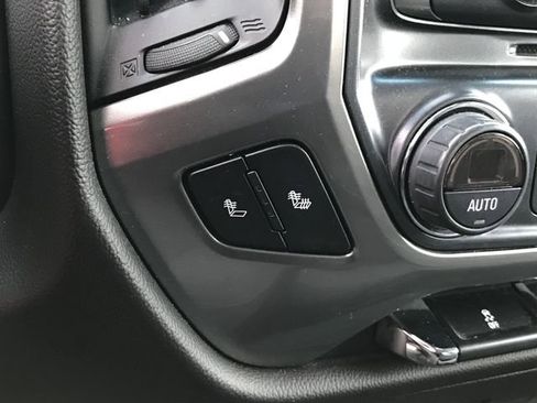 Used 2019 Chevrolet Silverado 1500 LT w/ All Star Edition image 8