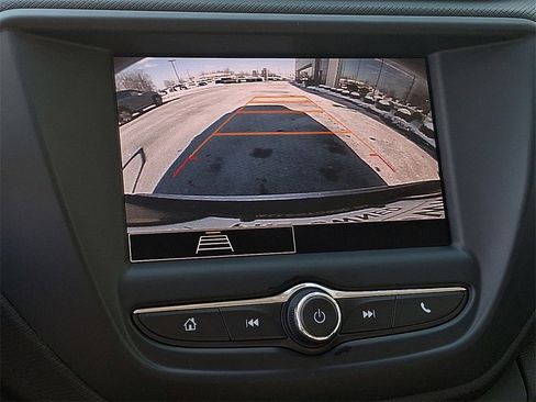 Used 2023 Chevrolet TrailBlazer LT image 24