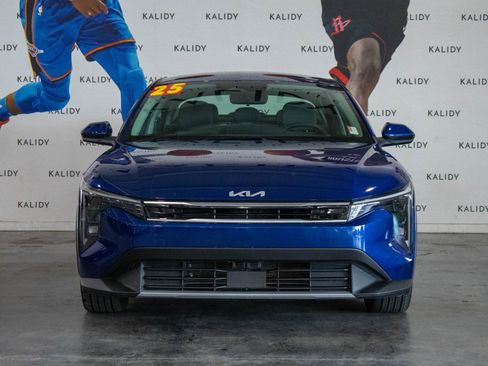 New 2025 Kia K4 EX image 19
